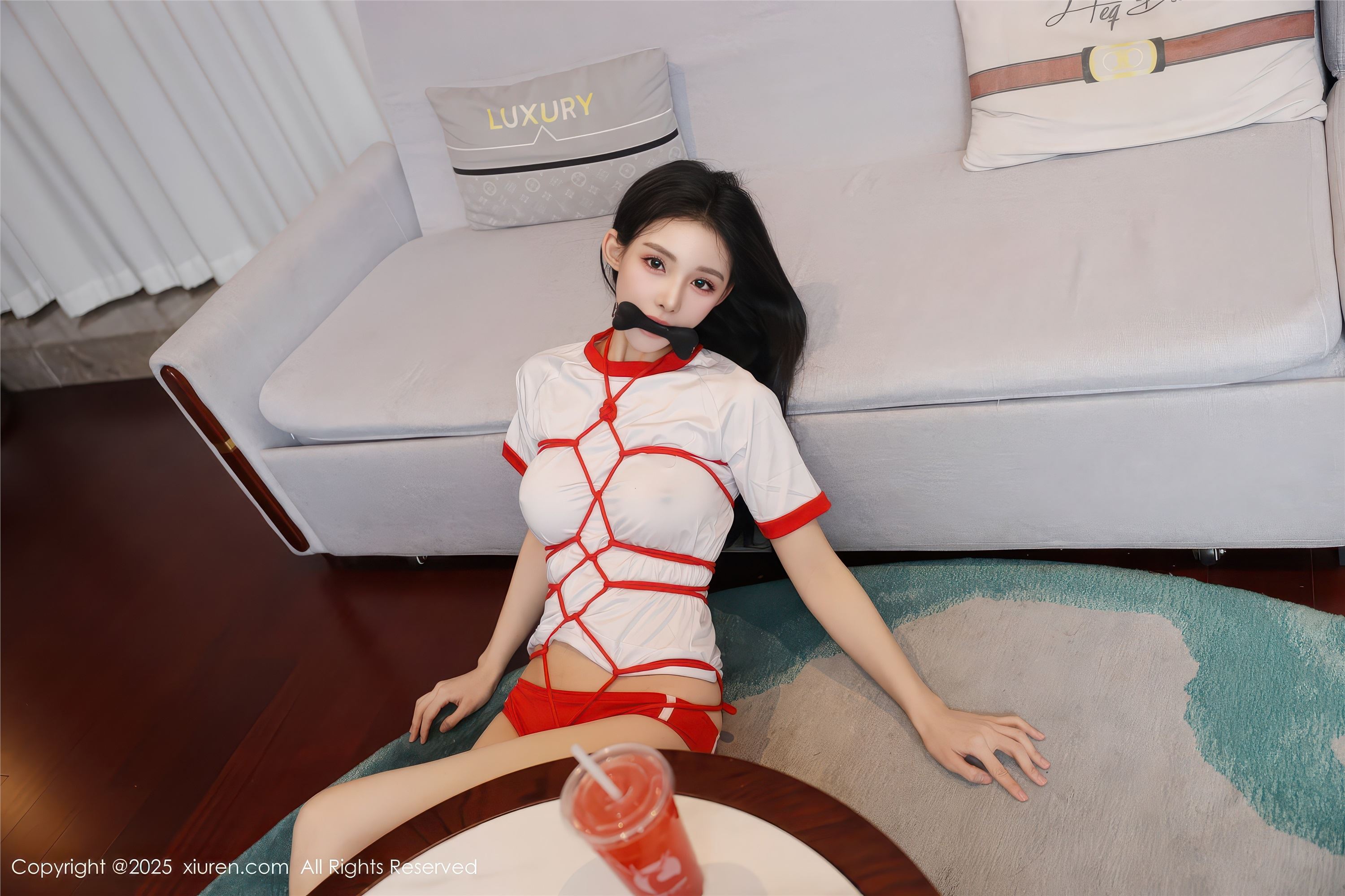 Xiuren秀人网 2025.12.16 NO.11110 许微微呀